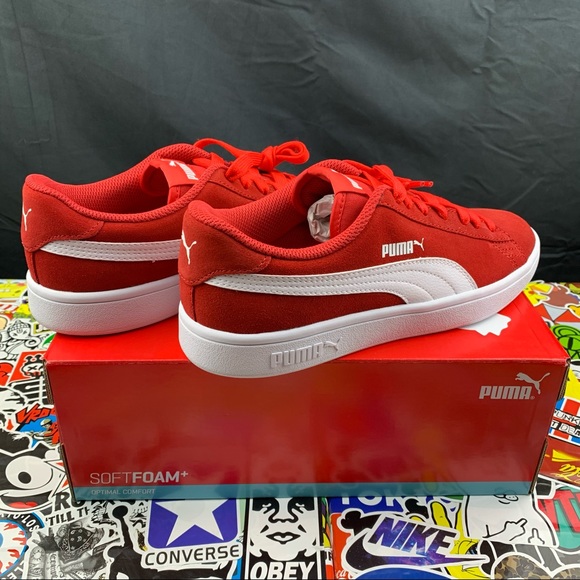 Puma Smash Suede V2 Womens Sneakers Various Sizes - Picture 2 of 11